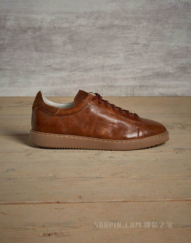 皮质胶底鞋 云纹皮胶底鞋