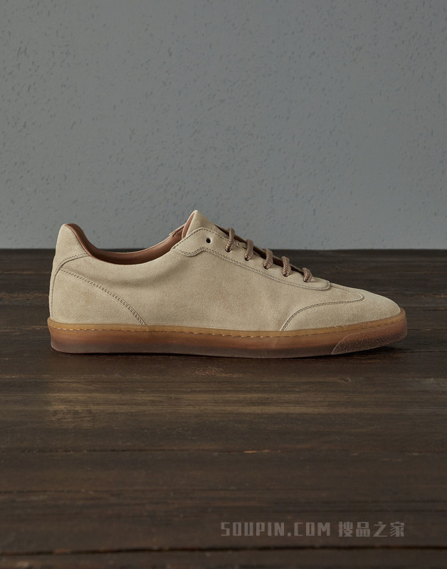 麂皮胶底鞋 打蜡麂皮胶底鞋，天然橡胶鞋底