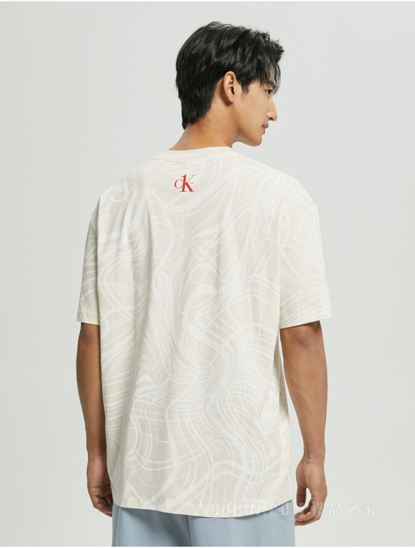 Calvin Klein 22春夏男女情侣中性时尚波纹满印纯棉透气短袖T恤J400156