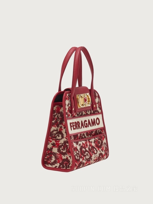 FERRAGAMO标志性迷你包