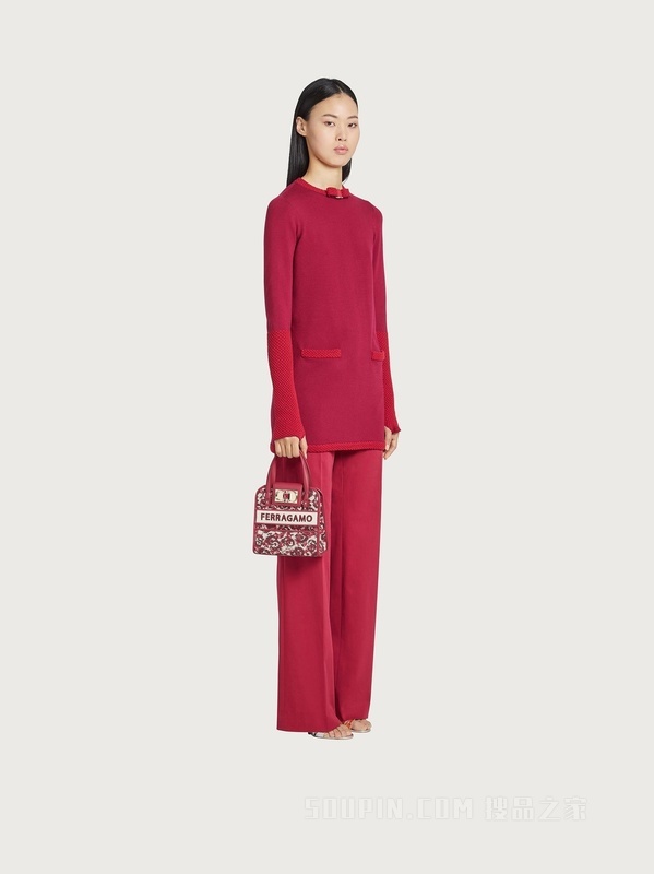 FERRAGAMO标志性迷你包