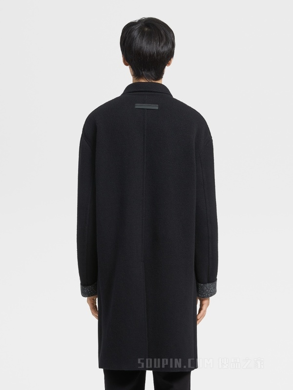 黑色 Oasi Cashmere 大衣
