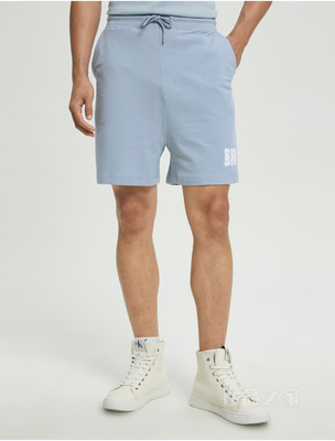 Calvin Klein 22早秋新款男女情侣中性简约LOGO抽绳透气针织短裤J400176