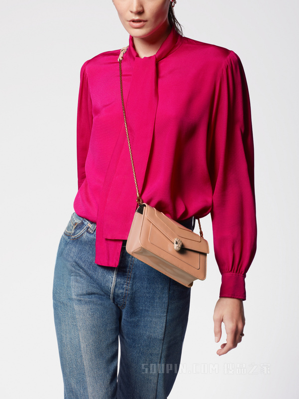 Serpenti Forever 链带钱夹