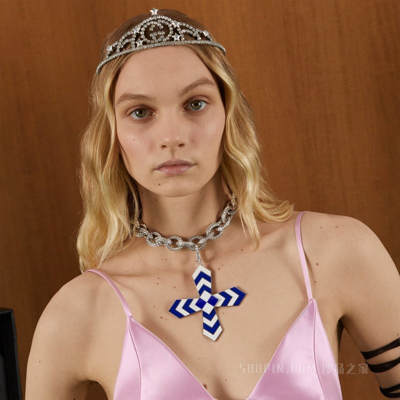 饰十字架吊坠互扣式双G颈圈 钯金色调金属