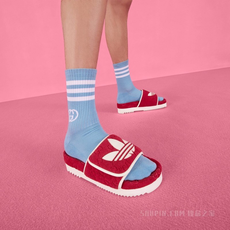 adidas x Gucci联名系列男士GG防水台拖鞋 红色棉质海绵