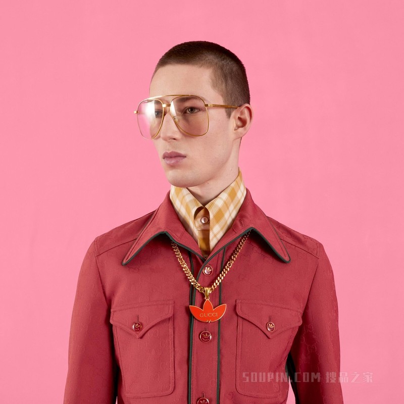 adidas x Gucci珐琅三叶草徽标吊坠马衔索链项链 黄金色调金属