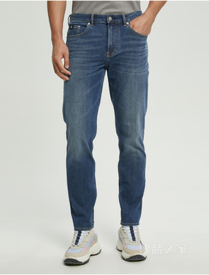 Calvin Klein 22早秋新款男士合体楔形版舒适水洗弹力牛仔裤J322284