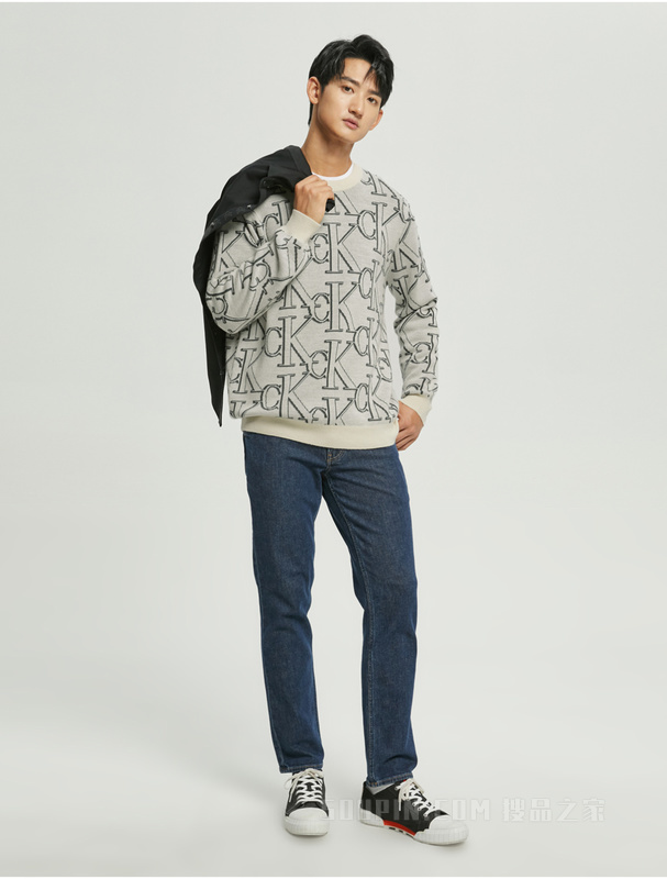 Calvin Klein 22早秋新款男时尚圆领LOGO提花羊毛衫套头针织衫毛衣J322304