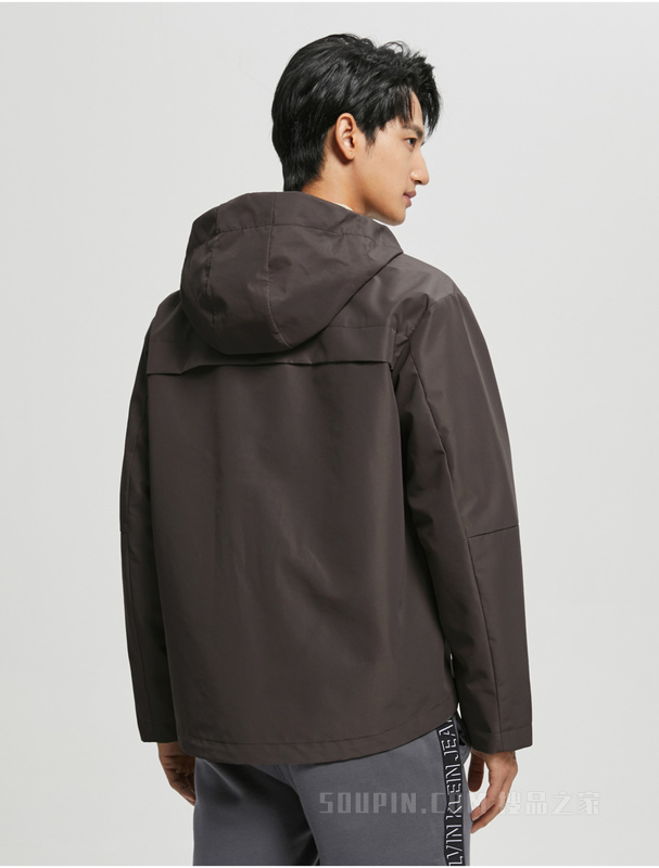 Calvin Klein 22早秋新款男士简约LOGO贴片立领连帽单夹克J322319