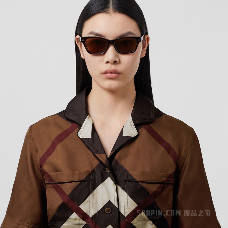 V 形格纹印花丝质衬衫式连衣裙 (深桦木棕) - 女士