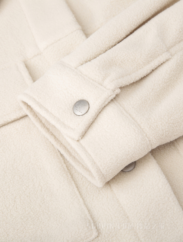 Calvin Klein 22早秋新款女士时尚翻领按扣刺绣舒适摇粒绒短款卫衣J219758