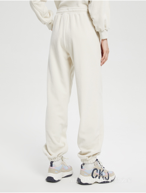 Calvin Klein 22早秋新款女士抽绳束脚交叠刺绣舒适抓绒针织休闲裤J219742