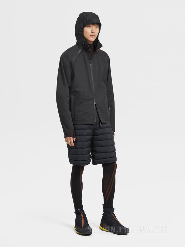 再循环羽绒填充短裤