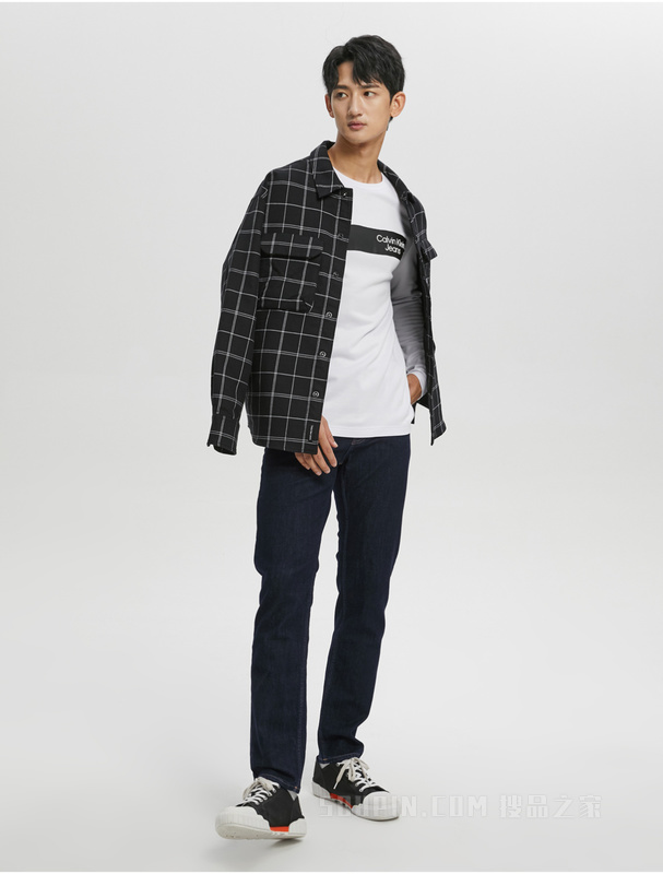Calvin Klein 22早秋男士时尚修身LOGO贴片拉链微弹水洗牛仔裤40KC724