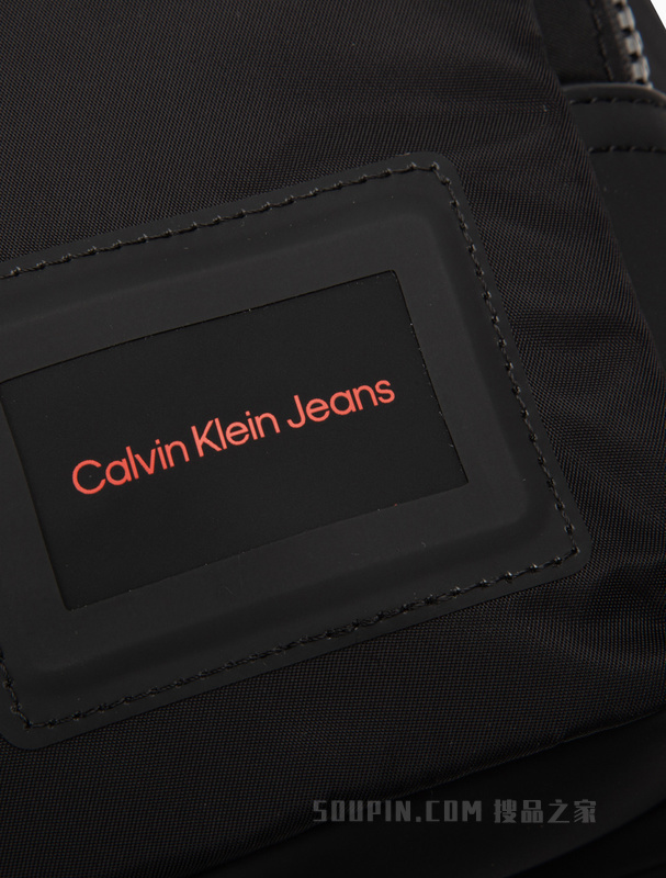 Calvin Klein 22秋冬新款男士青春校园风LOGO贴片双肩包HH3548