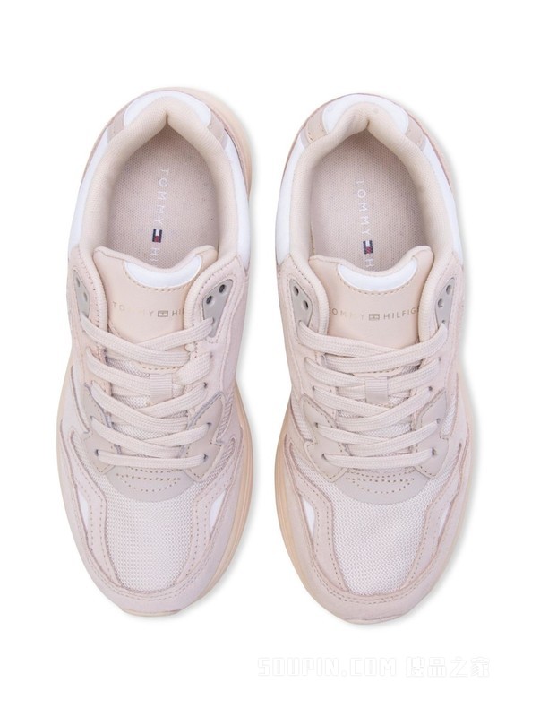 22新款秋季女装休闲运动鞋FW0FW06600