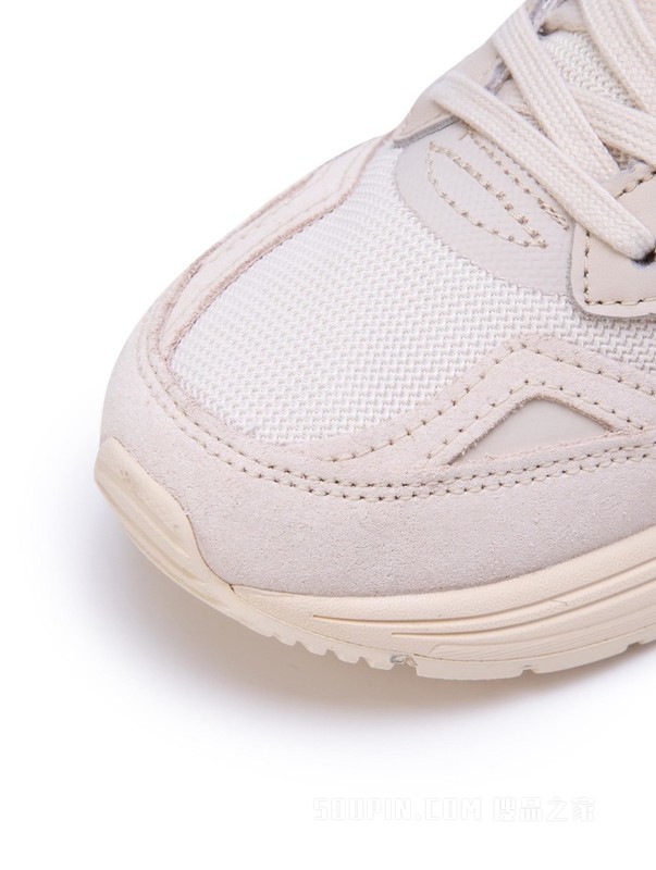 22新款秋季女装休闲运动鞋FW0FW06600