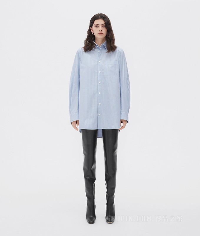 紧致棉质条纹衬衫，背面弧线设计