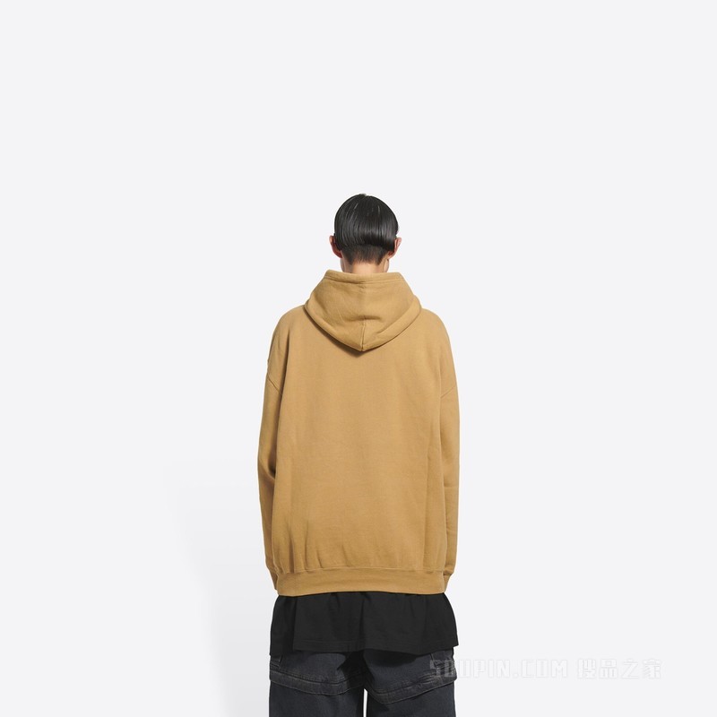 BB CORP中等剪裁连帽卫衣