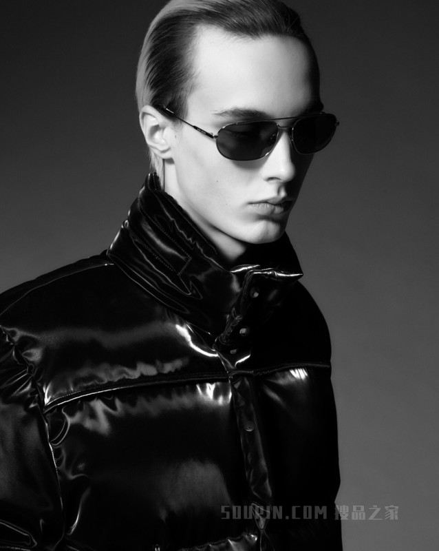 漆面效果超大版型羽绒夹克