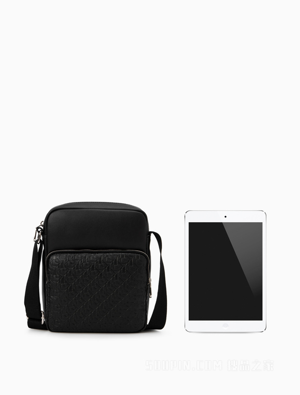 Calvin Klein 男士时尚浮雕LOGO压纹可调节肩带单肩斜挎包HH2464