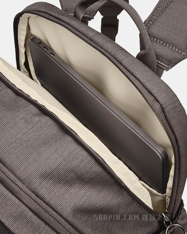 男女同款Project Rock强森Brahma双肩背包