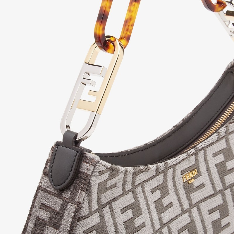 Fendi O'Lock Swing 深灰色织锦布料手拿包