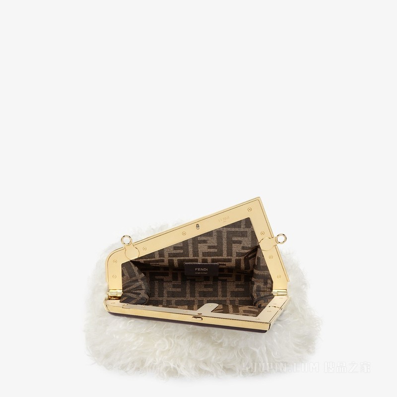 Fendi First小号手袋 白色马海毛羊毛手袋