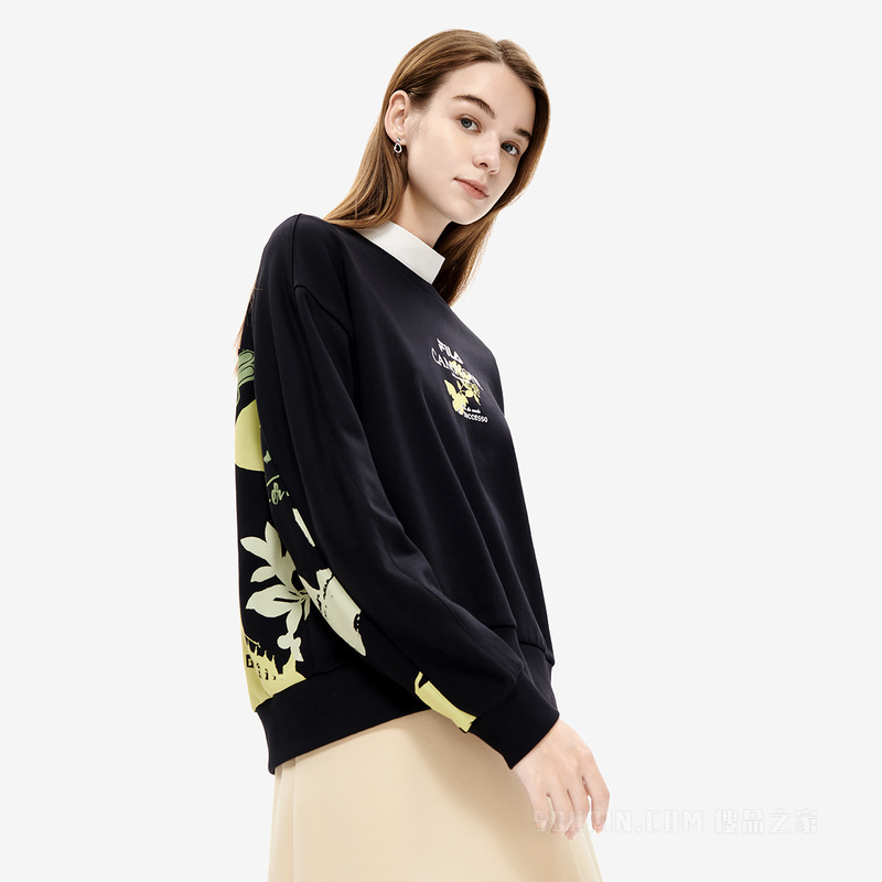 女子时尚休闲套头卫衣