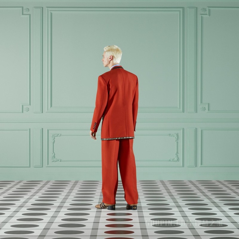 饰皮革细节铆钉正装夹克 橙色