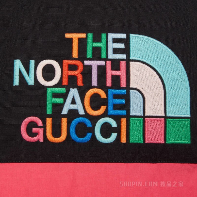 The North Face x Gucci联名系列羽绒夹克 深粉红色