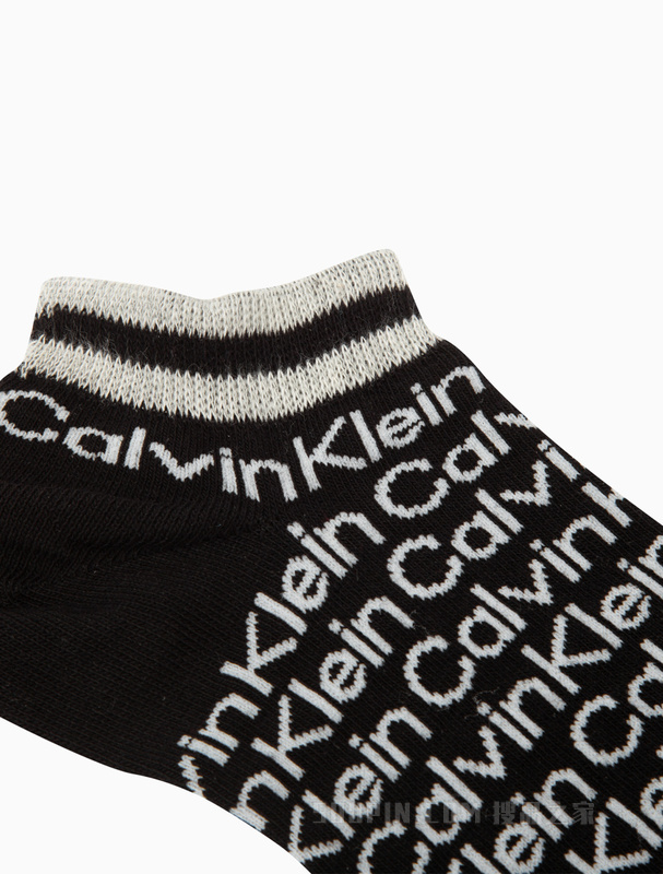 Calvin Klein 22秋冬男士时尚满版LOGO提花舒适透气休闲短袜CKP32901