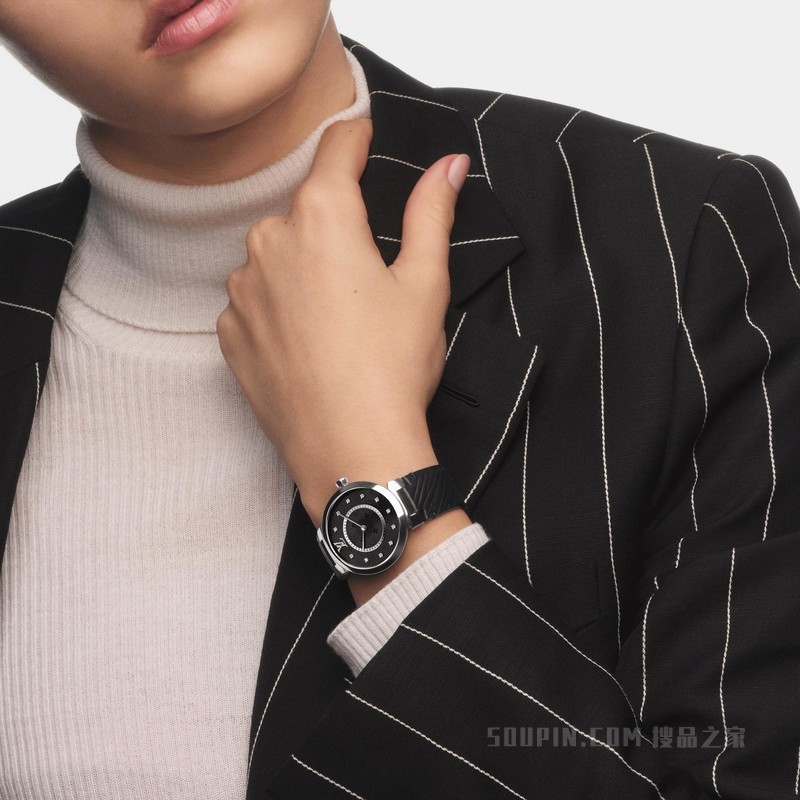 Tambour Slim Monogram 33MM