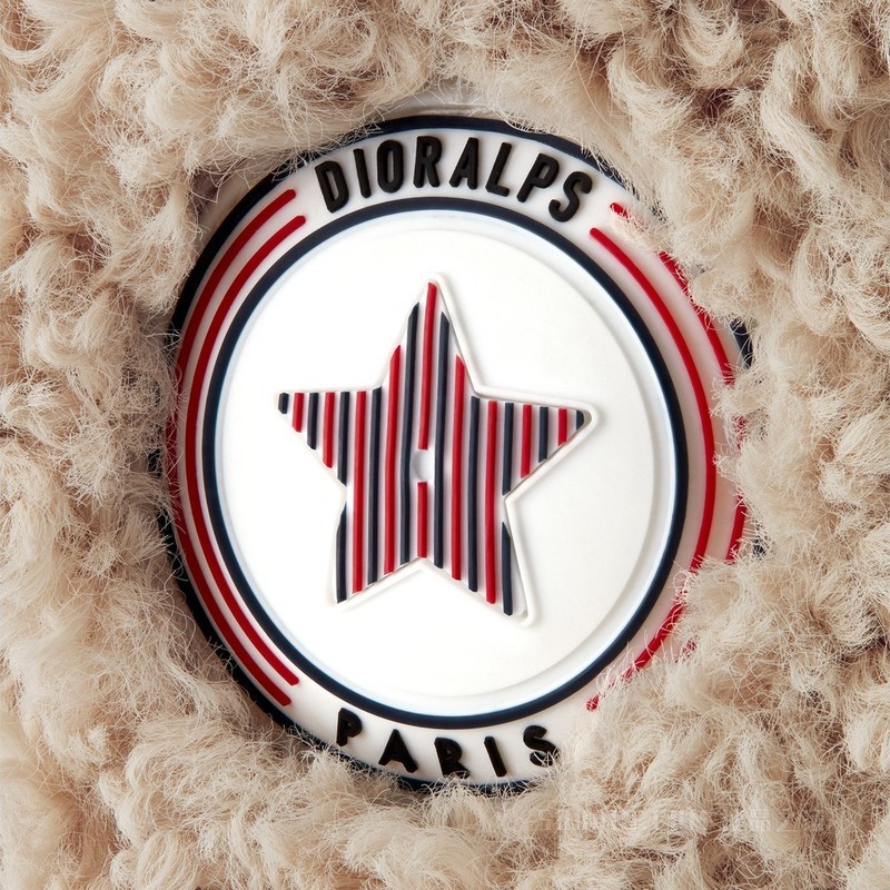 Dior Snow DiorAlps 耳罩 米色面料皮毛一体效果