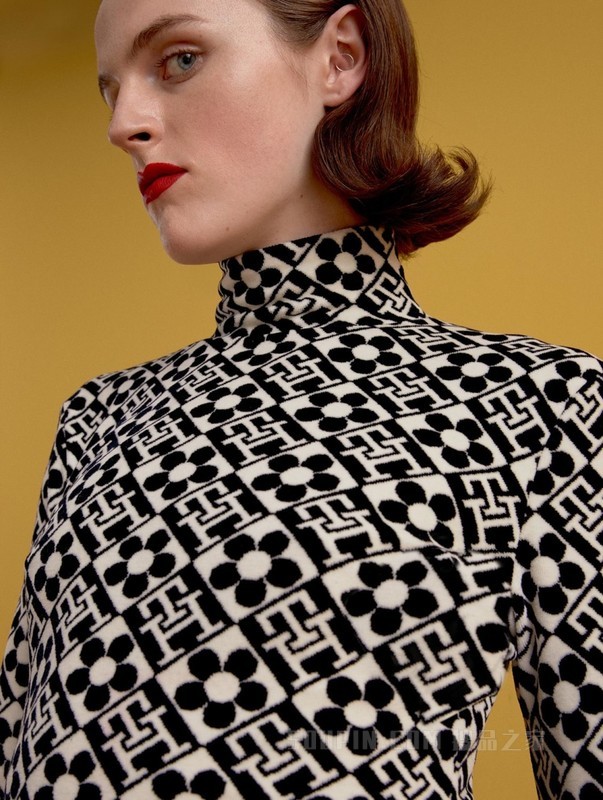 22新款秋女装半高领绒面连手套打底上衣36976