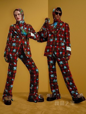 22新款秋冬女装复古格纹玫瑰印花翻领西服36970