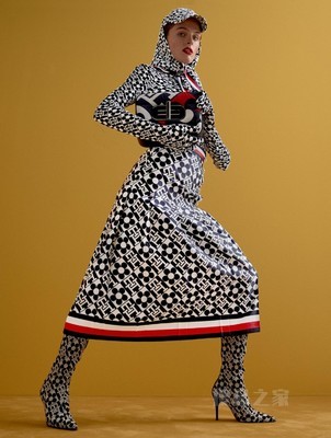 22新款秋女装高腰钻扣满印半身百褶裙36979