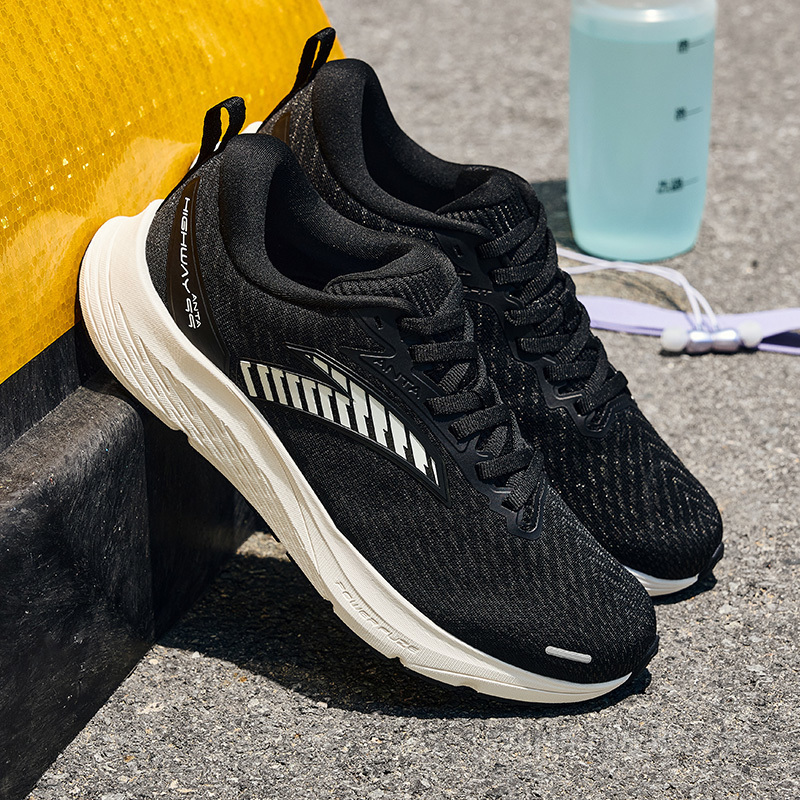 安踏跑步系列公路99男子跑鞋