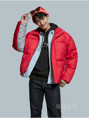 Calvin Klein 22秋冬男士三防拼接字母满印立领保暖羽绒服J323734
