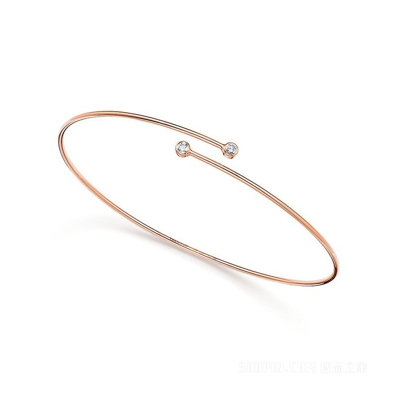 Elsa Peretti® 系列 18K 玫瑰金单行镶钻环形手镯。