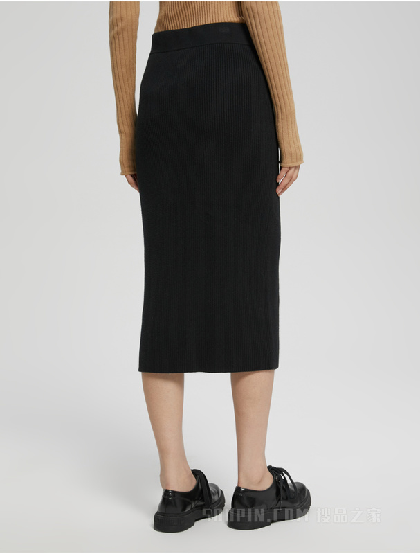 Calvin Klein 22秋冬新款女士时尚简约刺绣开衩针织包臀半身裙J219981