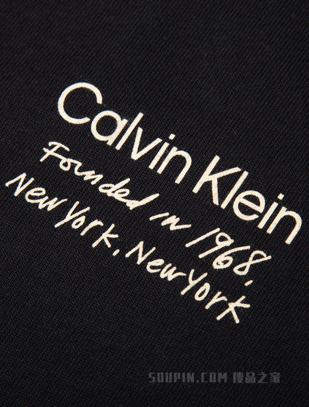 【简约系列】Calvin Klein 22秋冬男女情侣中性印花宽松长袖T恤40705ST