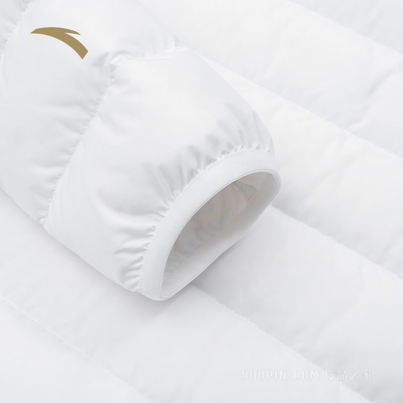 【奥运冠军同款】【安踏冠军健身训练系列】安踏防泼水科技国旗款女子羽绒风衣