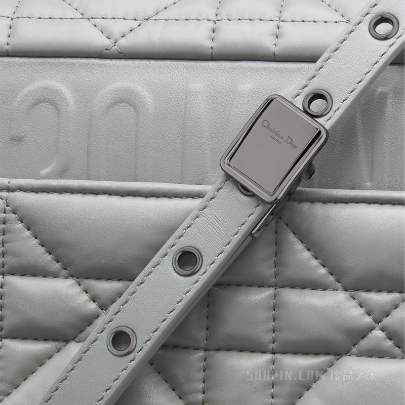中号 Dior Caro 手袋 灰色牛皮革绗缝效果超大藤格纹