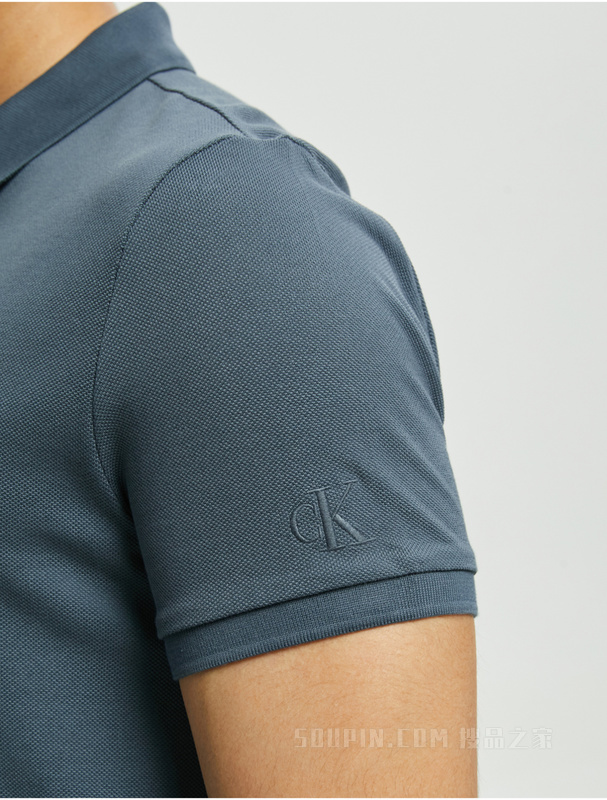 Calvin Klein 22早秋新款男士休闲LOGO标牌纯棉透气翻领短袖POLO衫J321527