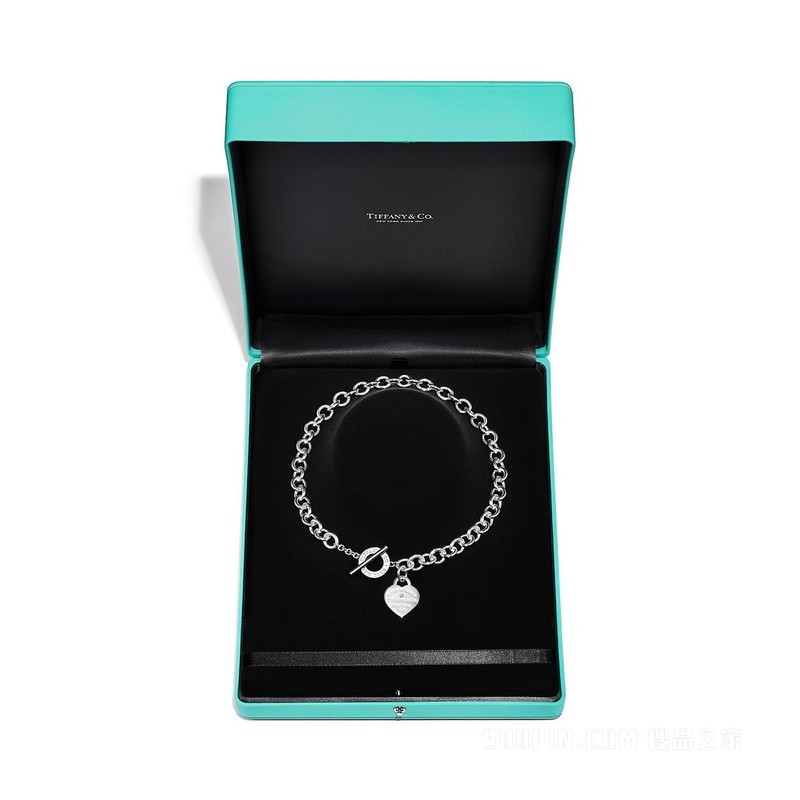Return to Tiffany™ 系列纯银镶钻心形吊饰项链，中号