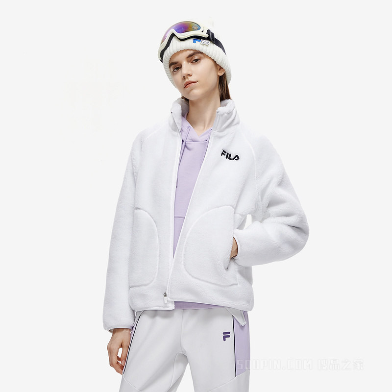 女子潮流时尚羊羔绒上衣