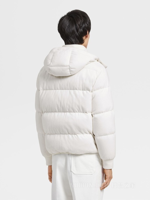 白色 Oasi Cashmere Lite 针织填充短夹克