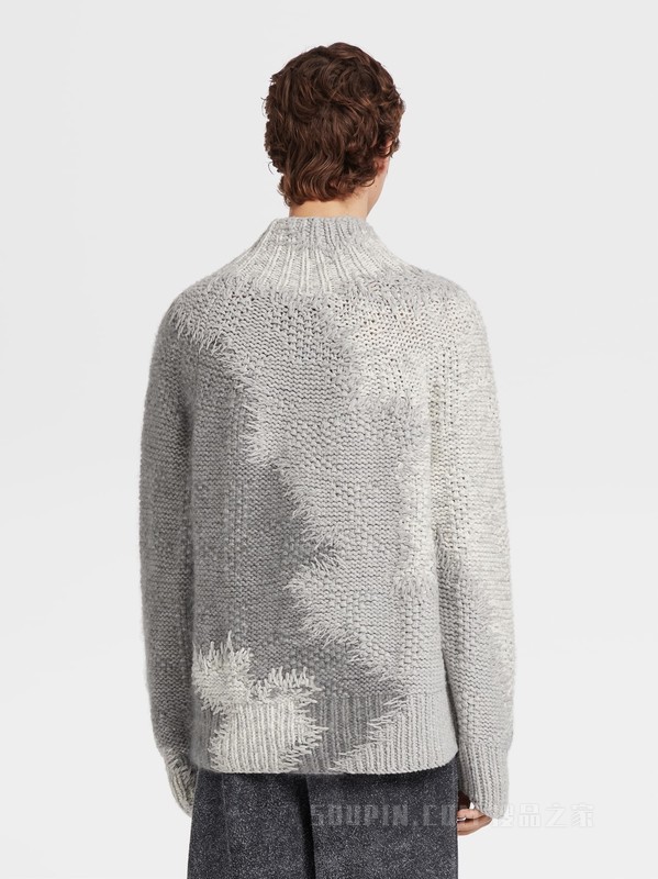 麻灰色配白色山羊绒高领毛衣
